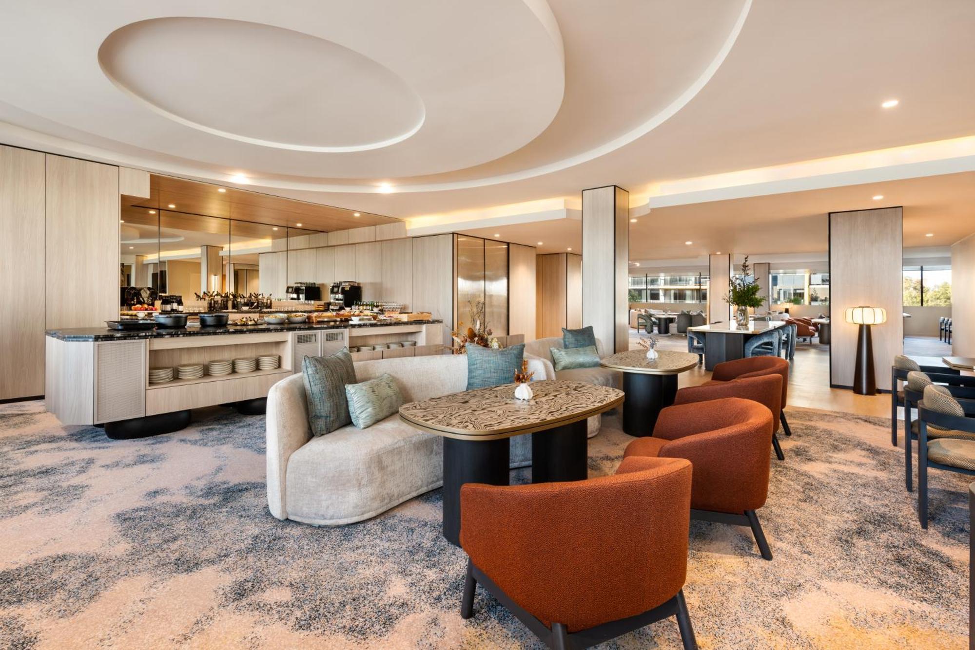 Pan Pacific Perth Hotel Eksteriør billede The Club lounge at Kuala Lumpur International Airport